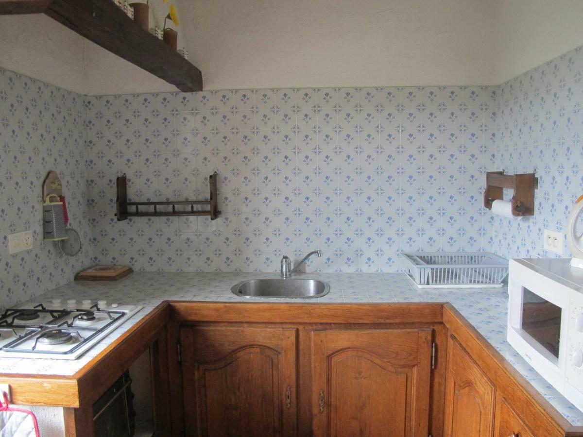 Gîte de Poppy Tursac Extérieur photo